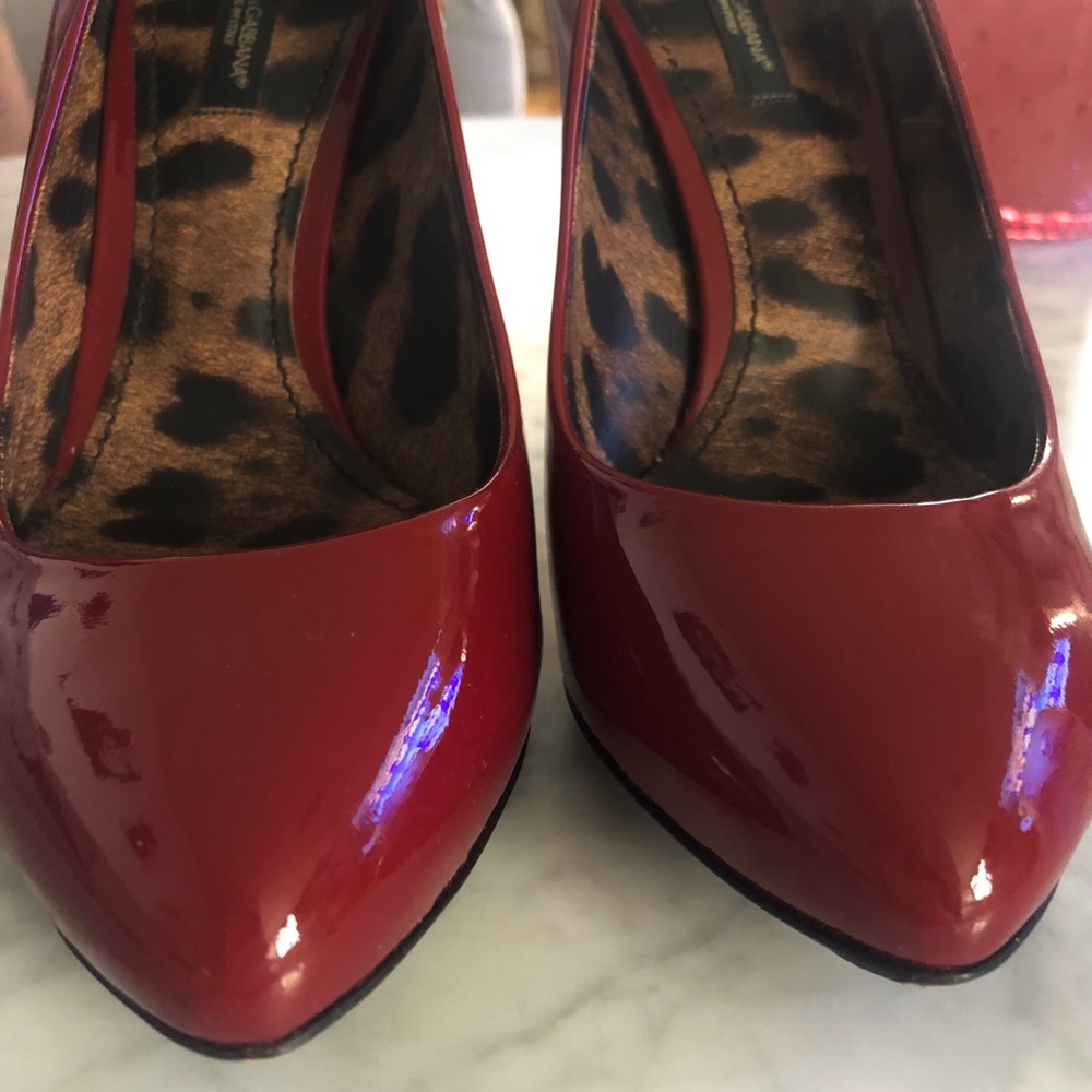 Dolce & Gabbana red patent leather heels - Picture 6 of 8